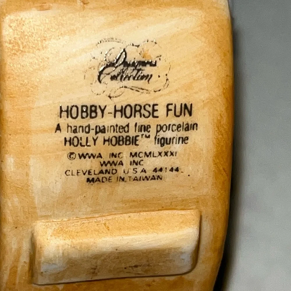 Vintage Holly Hobbie 1981 Figurine Riding a Horse With Brother‎ Robby
